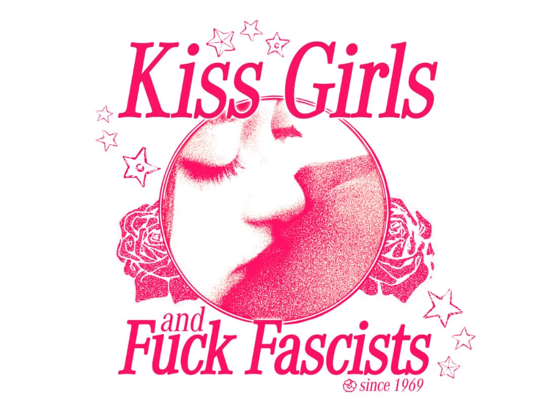 Kiss Girls