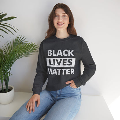 “Black Lives Matter” Unisex Sweatshirt